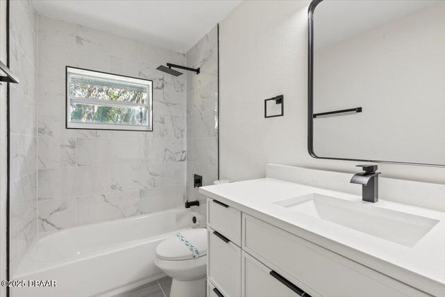 6114 Palmas Drive, Port Orange, FL 32127