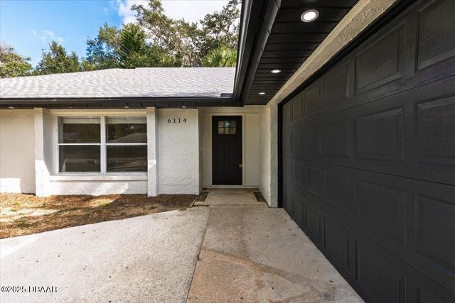 6114 Palmas Drive, Port Orange, FL 32127