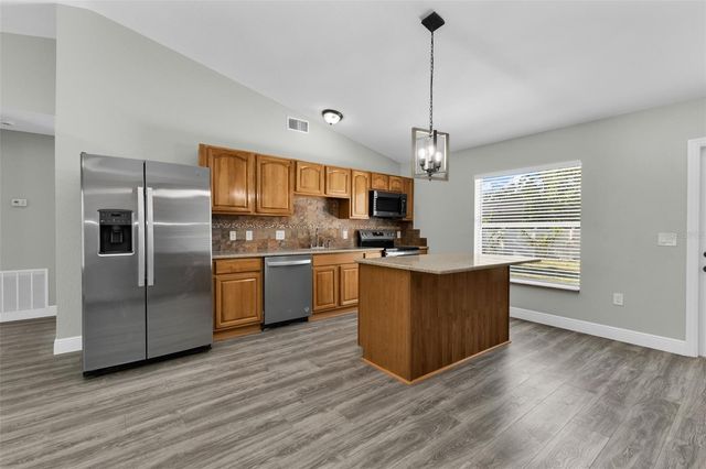 3021 SHEBOYGAN AVENUE, North Port, FL 34286