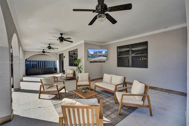 11581 SW 151st Pl, Miami, FL 33196