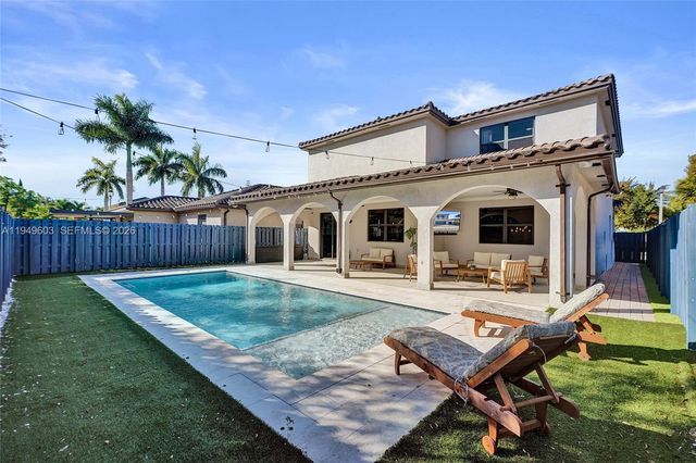 11581 SW 151st Pl, Miami, FL 33196