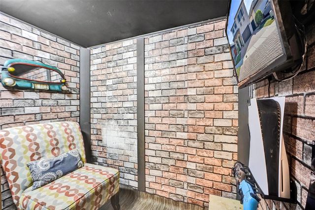 11581 SW 151st Pl, Miami, FL 33196