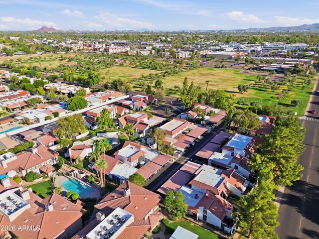2810 E GLENROSA Avenue 16, Phoenix, AZ 85016