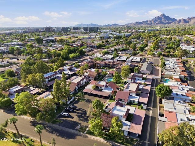 2810 E GLENROSA Avenue 16, Phoenix, AZ 85016