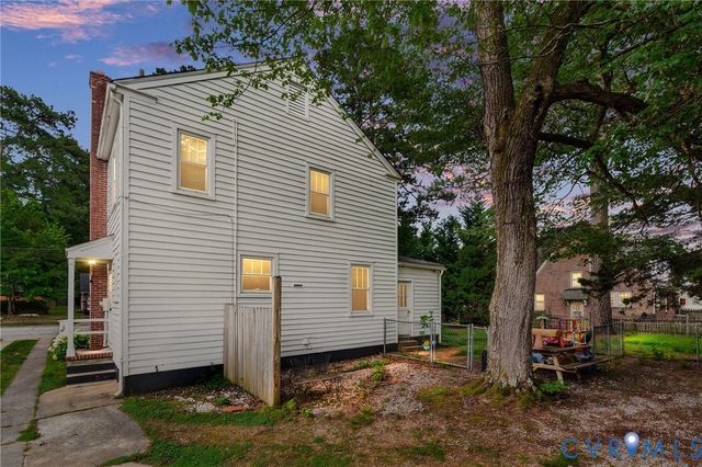 204 Prince George Ave, Hopewell, VA 23860