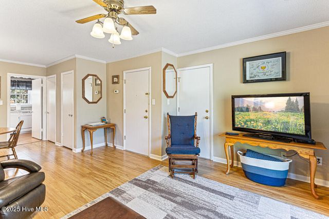 353 D Driftwood Circle, Southern Pines, NC 28387