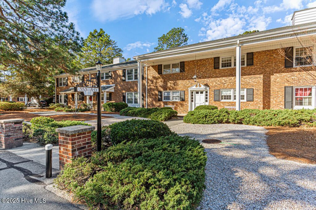 353 D Driftwood Circle, Southern Pines, NC 28387