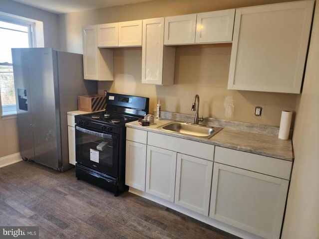 2127 GREENMOUNT AVE, Baltimore, MD 21218