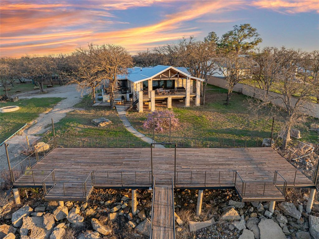 10317 County Road 197, Breckenridge, TX 76424