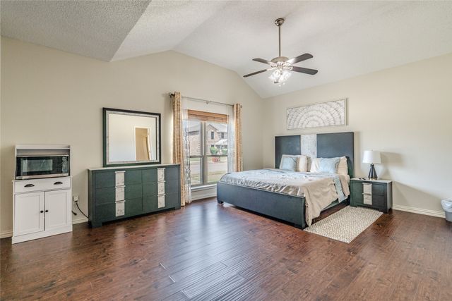 6802 Silver Lake Drive, Rowlett, TX 75089