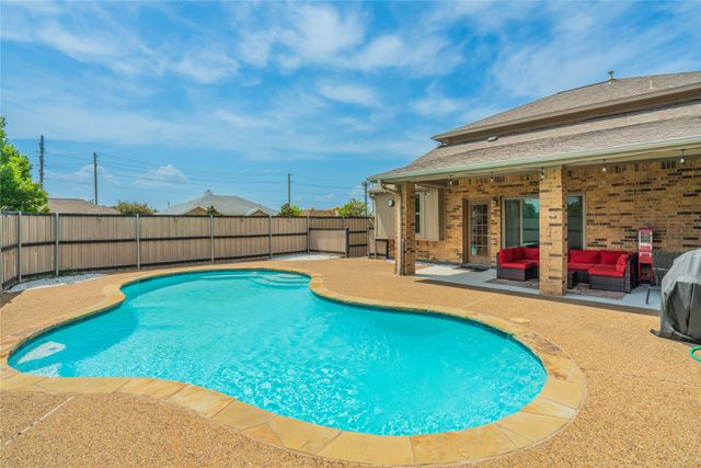 6802 Silver Lake Drive, Rowlett, TX 75089