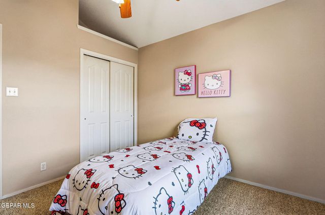 6092 LOS SIGLOS Drive, El Paso, TX 79912