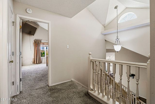 6092 LOS SIGLOS Drive, El Paso, TX 79912