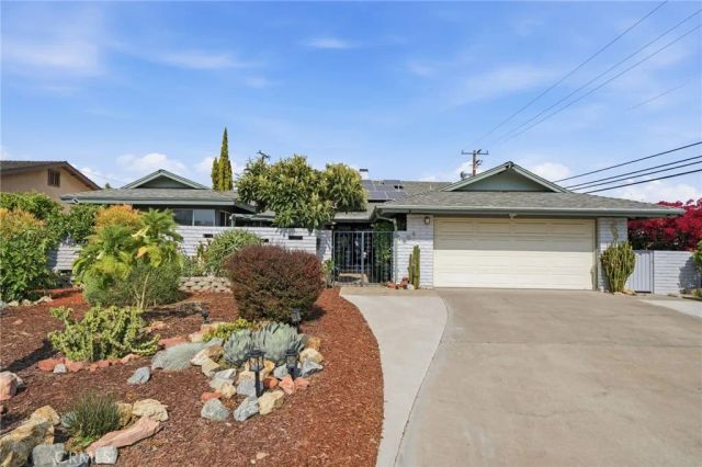 909 N Cleveland, Orange, CA 92867