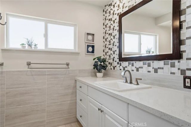 909 N Cleveland, Orange, CA 92867