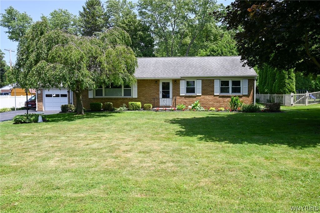 4775 Bickert Drive, Clarence, NY 14031