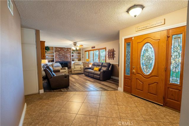 2501 E Avenue R4, Palmdale, CA 93550
