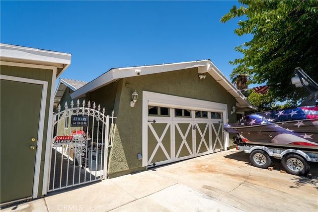 2501 E Avenue R4, Palmdale, CA 93550