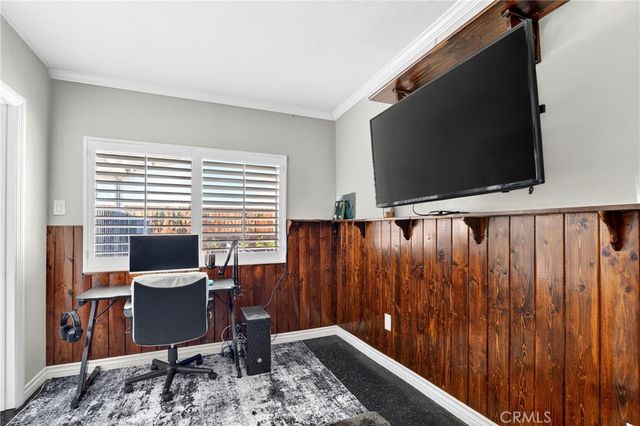 2501 E Avenue R4, Palmdale, CA 93550