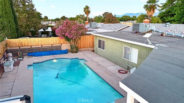 2501 E Avenue R4, Palmdale, CA 93550
