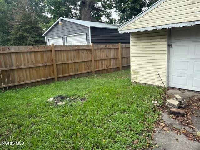 2045 Fairfax Road, Toledo, OH 43613