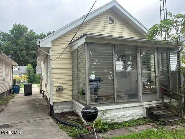 2045 Fairfax Road, Toledo, OH 43613