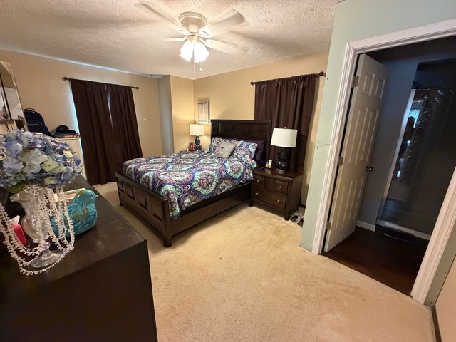 150 Woodland Drive, Salem, IL 62881