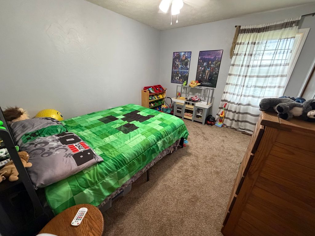 Image 19 of property listing at 150 Woodland Drive, Salem, IL 62881