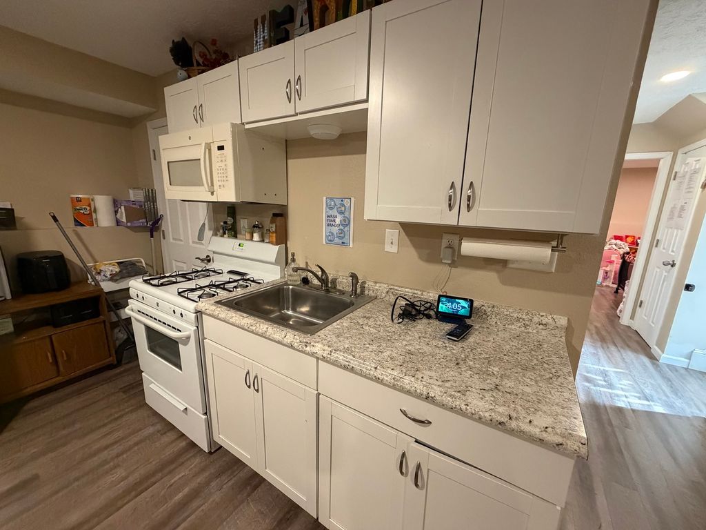 Image 23 of property listing at 150 Woodland Drive, Salem, IL 62881