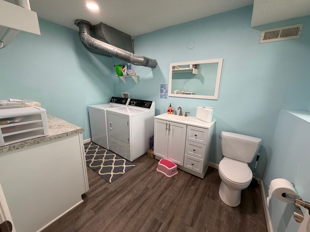 Image 26 of property listing at 150 Woodland Drive, Salem, IL 62881