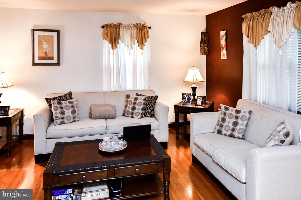 4002 ALABAMA AVE SE, Washington, DC 20020