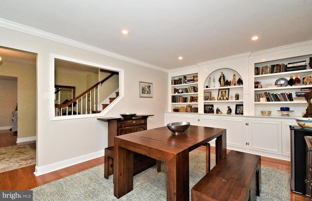 105 PAULINE CIR, Lansdale, PA 19446