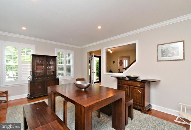 105 PAULINE CIR, Lansdale, PA 19446
