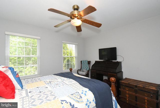 105 PAULINE CIR, Lansdale, PA 19446