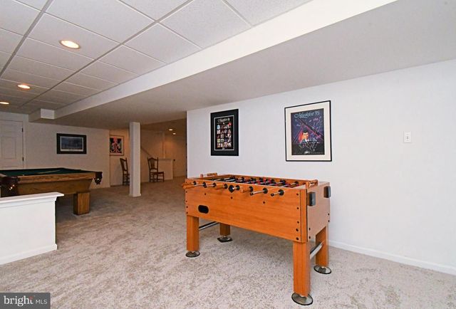 105 PAULINE CIR, Lansdale, PA 19446