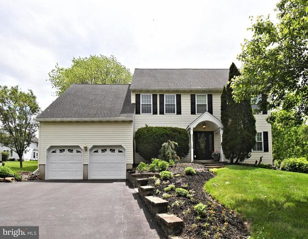 105 PAULINE CIR, Lansdale, PA 19446