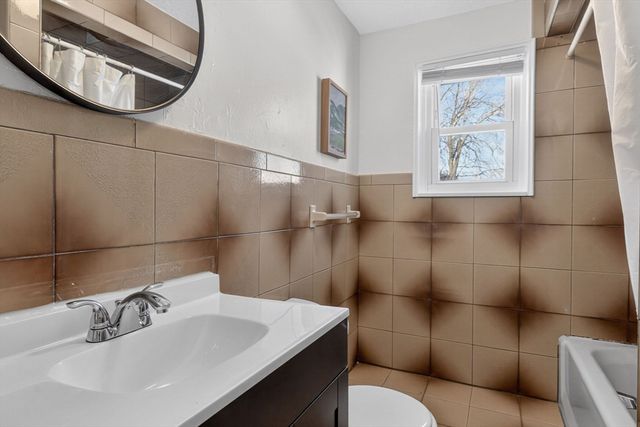 41 Prescott St, Everett, MA 02149