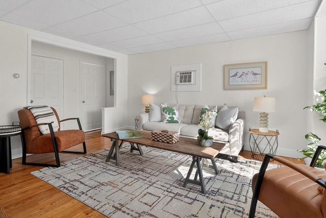 41 Prescott St, Everett, MA 02149