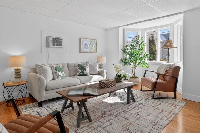 41 Prescott St, Everett, MA 02149