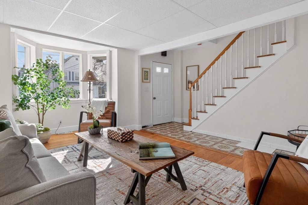 41 Prescott St, Everett, MA 02149