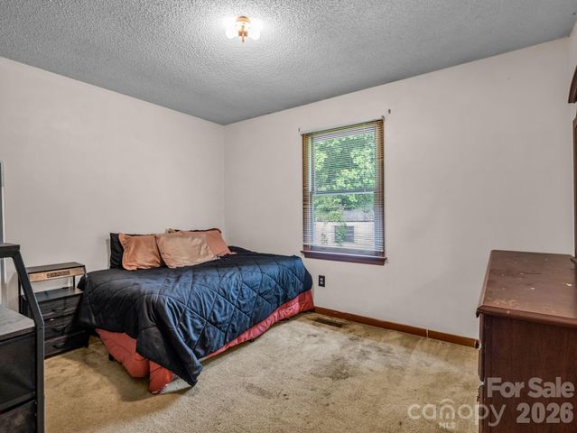 151 W Melissa Lane, Forest City, NC 28043