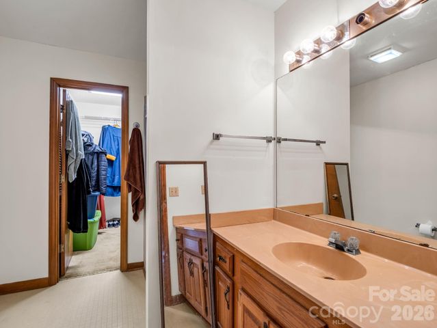 151 W Melissa Lane, Forest City, NC 28043