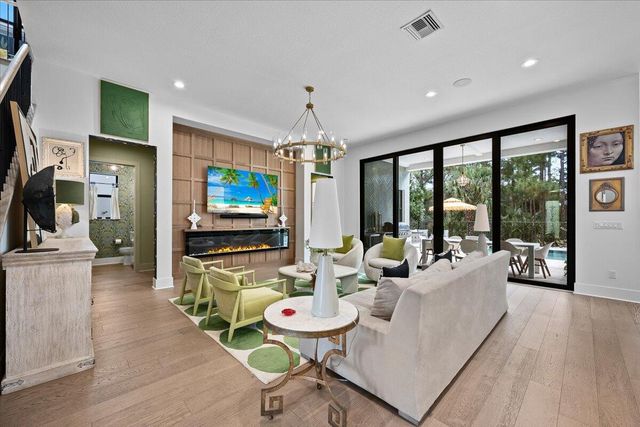 13364 Bernoulli Way, Palm Beach Gardens, FL 33418