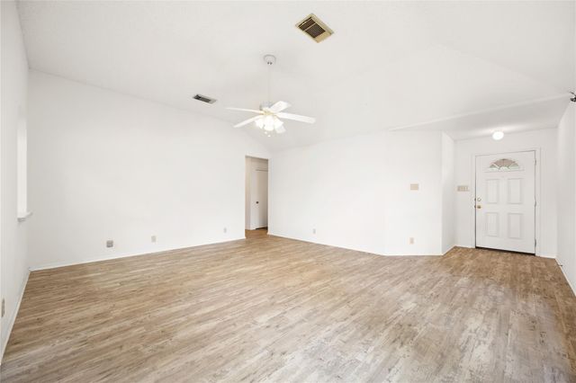 331 Stone Point, New Braunfels, TX 78130