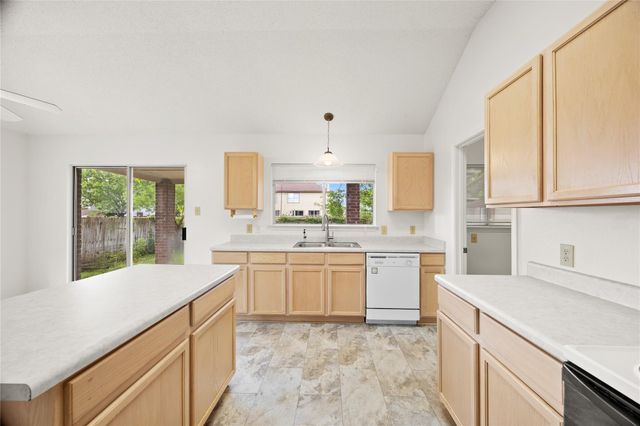 331 Stone Point, New Braunfels, TX 78130