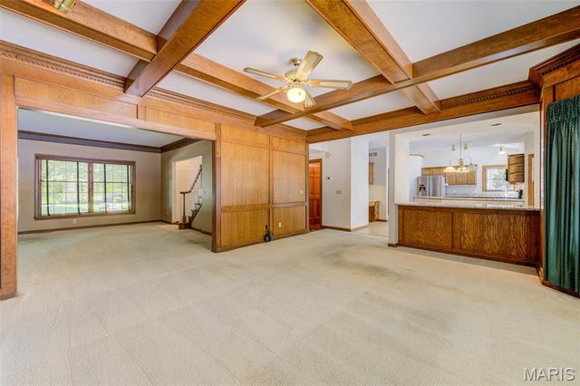 135 Huntington Park, St Charles, MO 63301