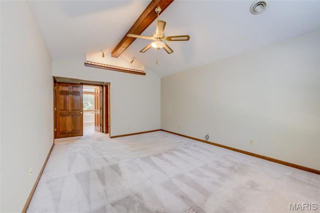 135 Huntington Park, St Charles, MO 63301