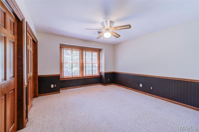 135 Huntington Park, St Charles, MO 63301