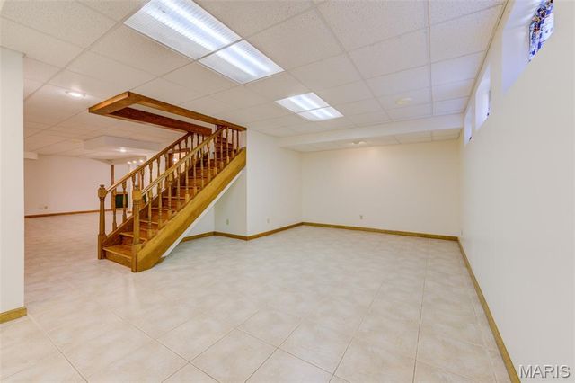135 Huntington Park, St Charles, MO 63301