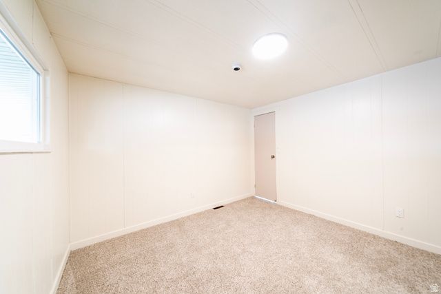 1940 W 3920 S, Roy, UT 84067